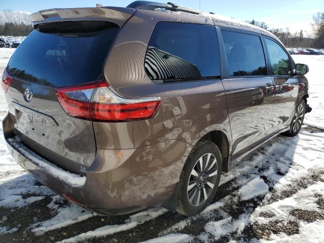 Photo 2 VIN: 5TDJZ3DC8LS233741 - TOYOTA SIENNA LE 