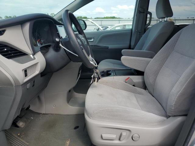 Photo 6 VIN: 5TDJZ3DCXHS170424 - TOYOTA SIENNA LE 