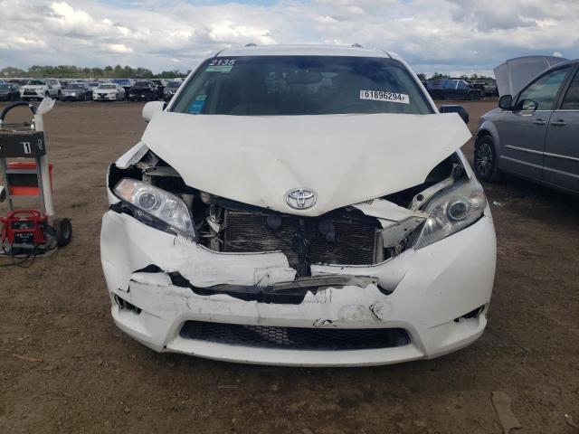 Photo 4 VIN: 5TDJZ3DCXHS188230 - TOYOTA SIENNA LE 