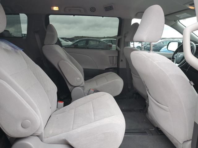 Photo 9 VIN: 5TDJZ3DCXLS236236 - TOYOTA SIENNA LE 