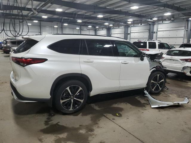 Photo 2 VIN: 5TDJZRBH8MS131620 - TOYOTA HIGHLANDER 