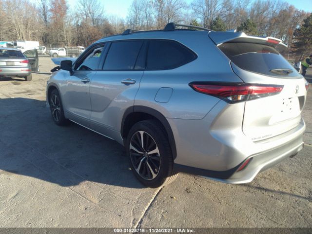 Photo 2 VIN: 5TDJZRBH9MS131156 - TOYOTA HIGHLANDER 