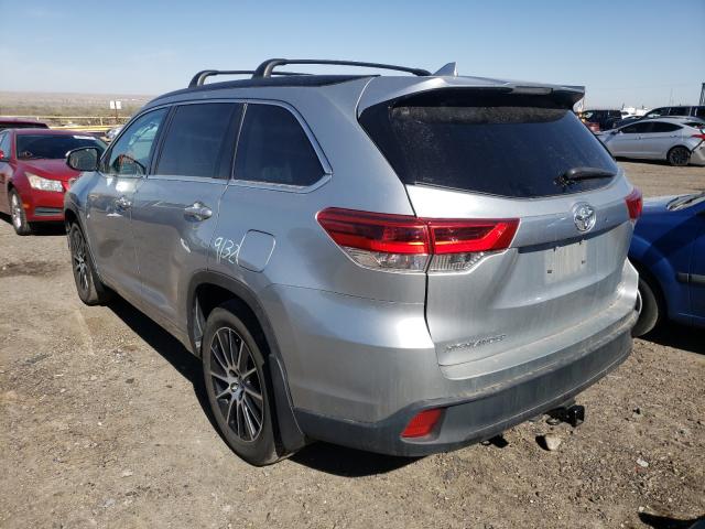 Photo 2 VIN: 5TDJZRFH0HS387315 - TOYOTA HIGHLANDER 