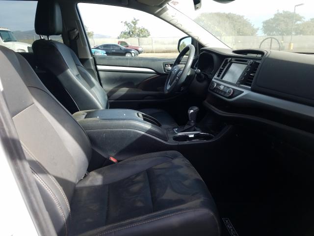 Photo 4 VIN: 5TDJZRFH0HS398816 - TOYOTA HIGHLANDER 