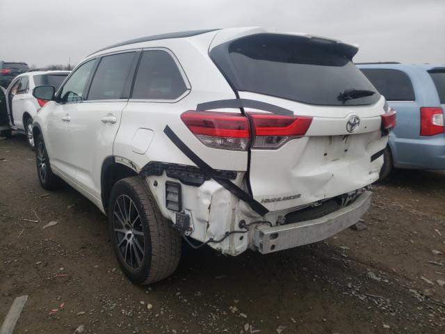 Photo 2 VIN: 5TDJZRFH0HS468976 - TOYOTA HIGHLANDER 