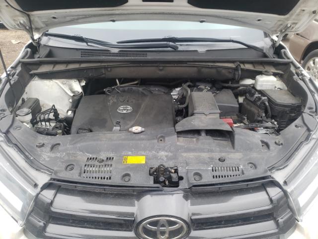 Photo 6 VIN: 5TDJZRFH0HS468976 - TOYOTA HIGHLANDER 