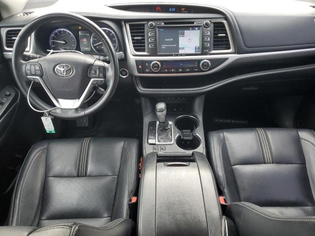 Photo 7 VIN: 5TDJZRFH0JS494399 - TOYOTA HIGHLANDER 