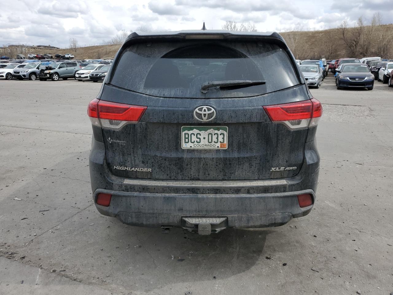 Photo 5 VIN: 5TDJZRFH0JS557078 - TOYOTA HIGHLANDER 