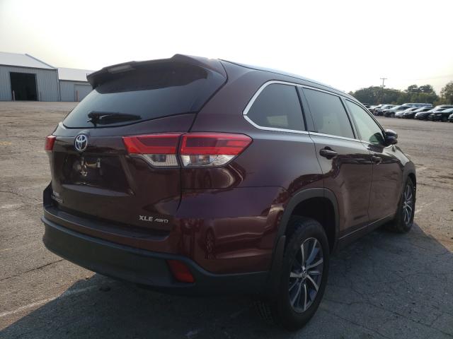 Photo 3 VIN: 5TDJZRFH0JS813252 - TOYOTA HIGHLANDER 