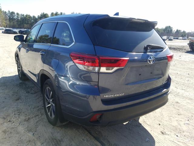 Photo 2 VIN: 5TDJZRFH0JS830942 - TOYOTA HIGHLANDER 