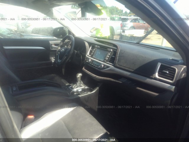 Photo 4 VIN: 5TDJZRFH0JS833498 - TOYOTA HIGHLANDER 