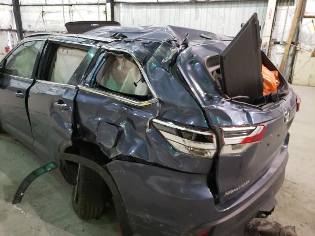 Photo 8 VIN: 5TDJZRFH0JS847109 - TOYOTA HIGHLANDER 