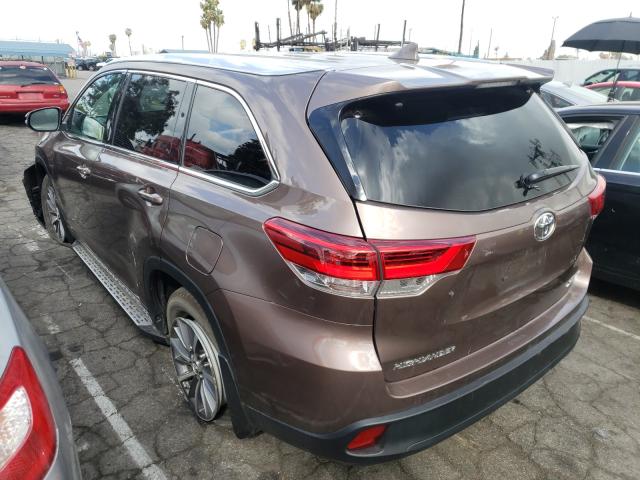 Photo 2 VIN: 5TDJZRFH0JS848423 - TOYOTA HIGHLANDER 