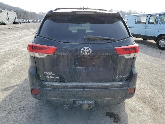 Photo 5 VIN: 5TDJZRFH0JS853248 - TOYOTA HIGHLANDER 