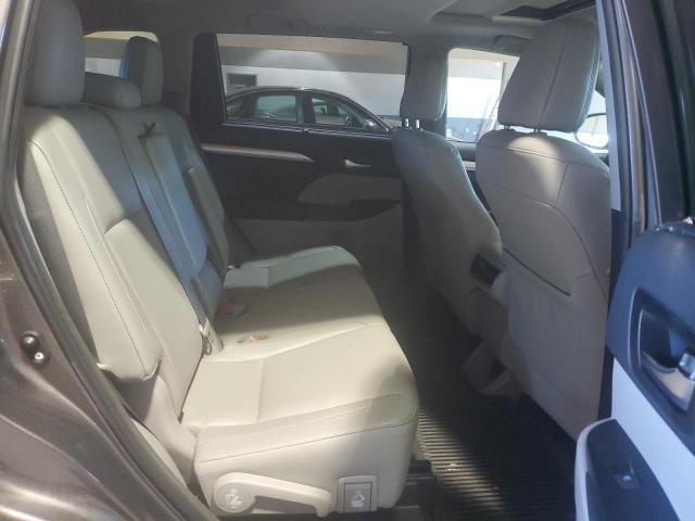 Photo 10 VIN: 5TDJZRFH0JS855484 - TOYOTA HIGHLANDER 