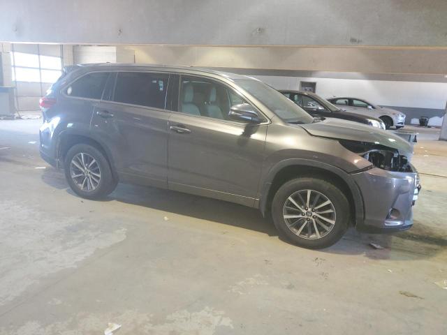 Photo 3 VIN: 5TDJZRFH0JS855484 - TOYOTA HIGHLANDER 