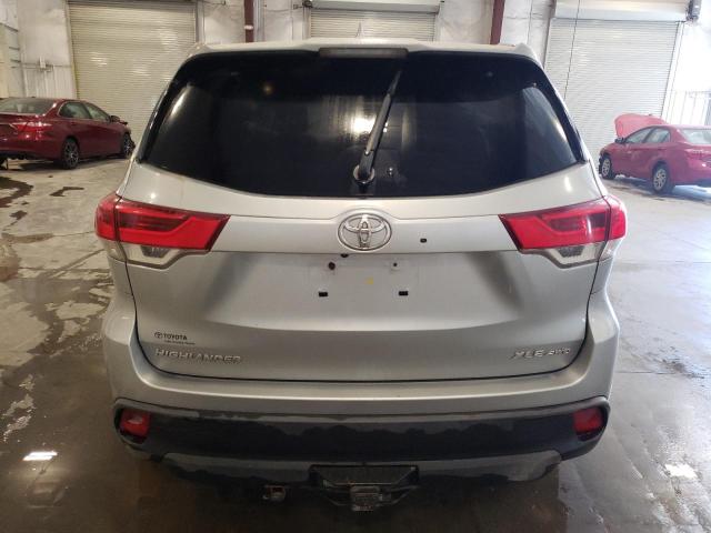 Photo 5 VIN: 5TDJZRFH0JS892387 - TOYOTA HIGHLANDER 