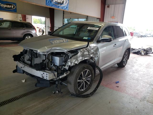 Photo 1 VIN: 5TDJZRFH0JS900276 - TOYOTA HIGHLANDER 