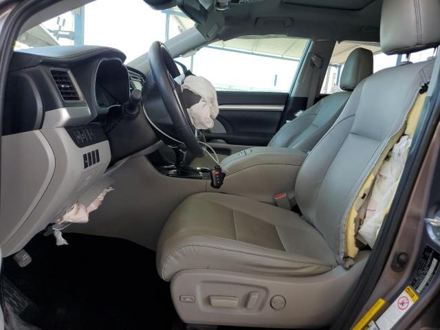 Photo 6 VIN: 5TDJZRFH0KS577932 - TOYOTA HIGHLANDER 