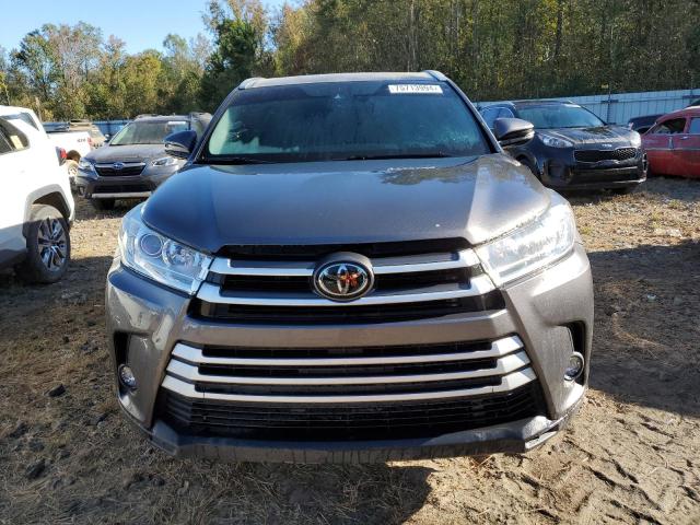 Photo 4 VIN: 5TDJZRFH0KS596836 - TOYOTA HIGHLANDER 