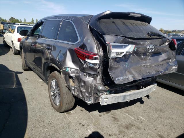 Photo 2 VIN: 5TDJZRFH0KS617197 - TOYOTA HIGHLANDER 