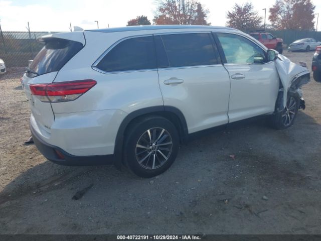 Photo 3 VIN: 5TDJZRFH0KS705473 - TOYOTA HIGHLANDER 