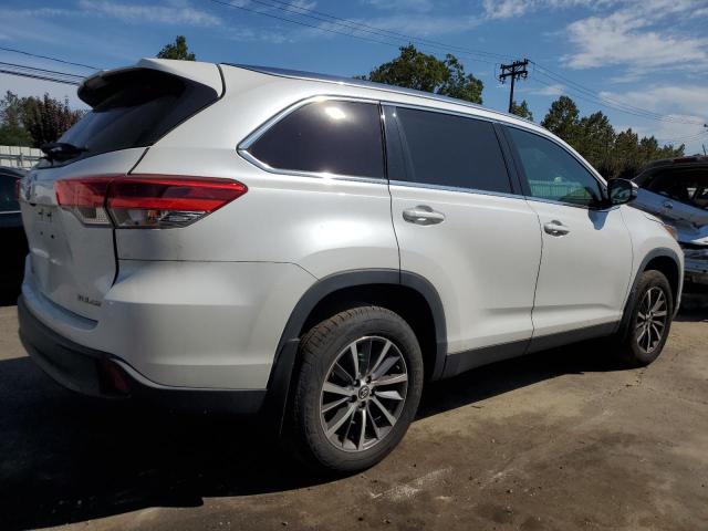 Photo 2 VIN: 5TDJZRFH0KS714304 - TOYOTA HIGHLANDER 