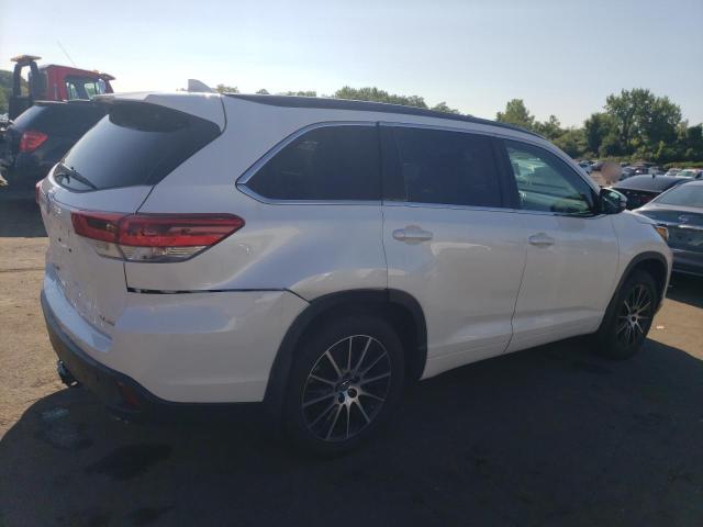 Photo 2 VIN: 5TDJZRFH1HS361015 - TOYOTA HIGHLANDER 