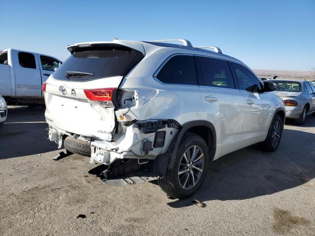 Photo 3 VIN: 5TDJZRFH1HS366957 - TOYOTA HIGHLANDER 