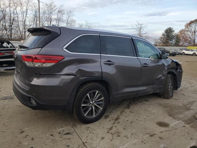 Photo 2 VIN: 5TDJZRFH1HS386237 - TOYOTA HIGHLANDER 