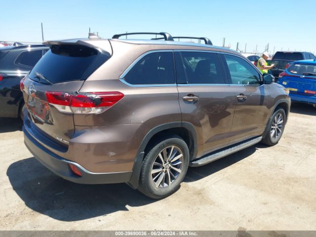 Photo 3 VIN: 5TDJZRFH1HS443391 - TOYOTA HIGHLANDER 