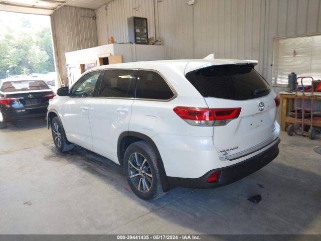 Photo 2 VIN: 5TDJZRFH1HS453600 - TOYOTA HIGHLANDER 