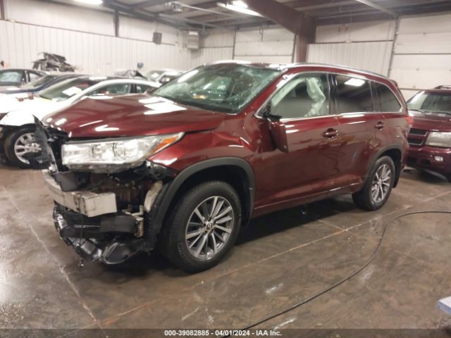 Photo 1 VIN: 5TDJZRFH1HS457789 - TOYOTA HIGHLANDER 