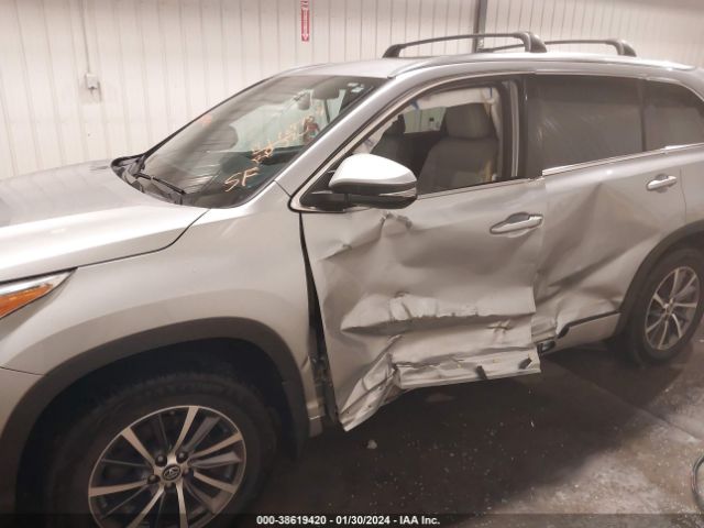 Photo 5 VIN: 5TDJZRFH1HS507879 - TOYOTA HIGHLANDER 