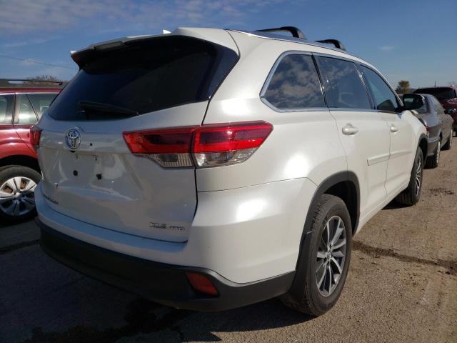 Photo 3 VIN: 5TDJZRFH1HS513908 - TOYOTA HIGHLANDER 