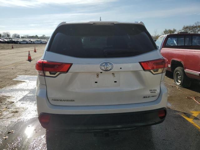 Photo 5 VIN: 5TDJZRFH1HS517635 - TOYOTA HIGHLANDER 