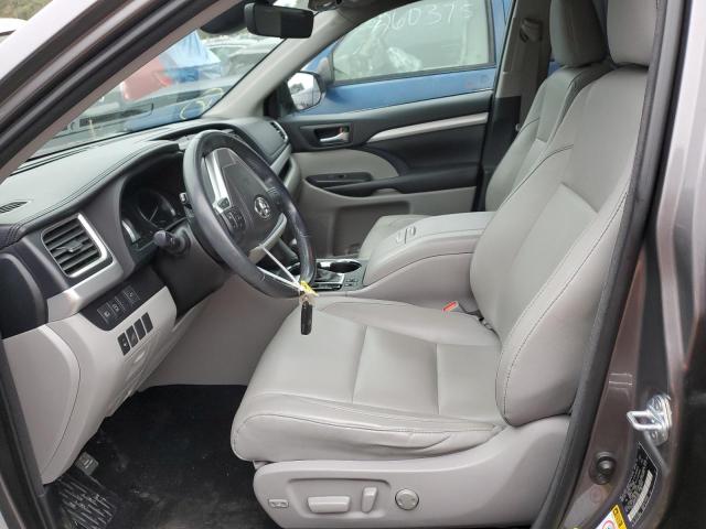 Photo 6 VIN: 5TDJZRFH1JS543593 - TOYOTA HIGHLANDER 