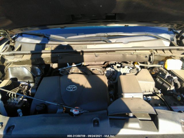 Photo 9 VIN: 5TDJZRFH1JS560328 - TOYOTA HIGHLANDER 