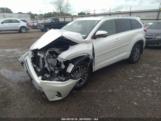 Photo 1 VIN: 5TDJZRFH1JS812157 - TOYOTA HIGHLANDER 