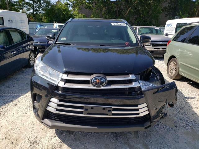 Photo 4 VIN: 5TDJZRFH1JS819433 - TOYOTA HIGHLANDER 