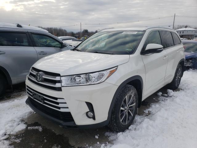 Photo 1 VIN: 5TDJZRFH1JS836717 - TOYOTA HIGHLANDER 