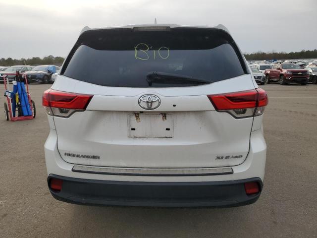 Photo 5 VIN: 5TDJZRFH1JS862959 - TOYOTA HIGHLANDER 