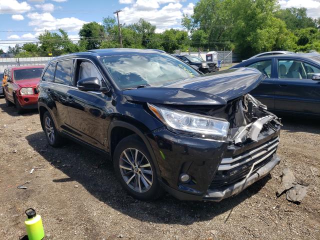 Photo 0 VIN: 5TDJZRFH1JS878711 - TOYOTA HIGHLANDER 