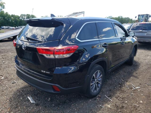 Photo 3 VIN: 5TDJZRFH1JS878711 - TOYOTA HIGHLANDER 