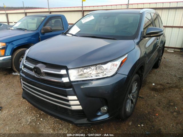 Photo 5 VIN: 5TDJZRFH1JS892303 - TOYOTA HIGHLANDER 