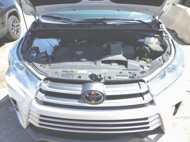 Photo 11 VIN: 5TDJZRFH1KS618424 - TOYOTA HIGHLANDER 