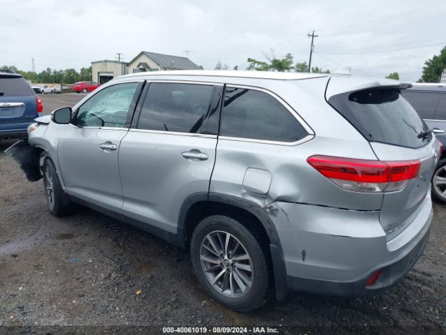 Photo 2 VIN: 5TDJZRFH1KS620352 - TOYOTA HIGHLANDER 