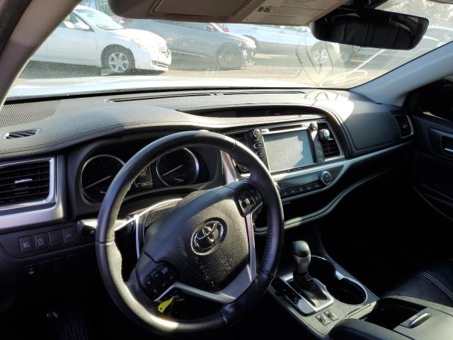 Photo 7 VIN: 5TDJZRFH1KS707703 - TOYOTA HIGHLANDER 