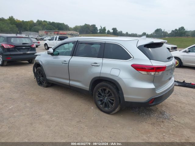 Photo 2 VIN: 5TDJZRFH1KS730009 - TOYOTA HIGHLANDER 