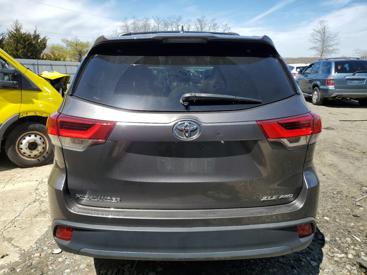 Photo 5 VIN: 5TDJZRFH1KS925253 - TOYOTA HIGHLANDER 